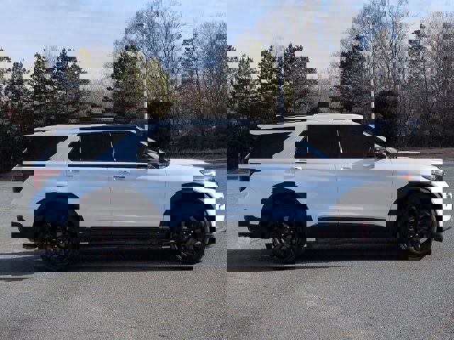 Certified 2023 Ford Explorer ST w/ Equipment Group 401A image 6