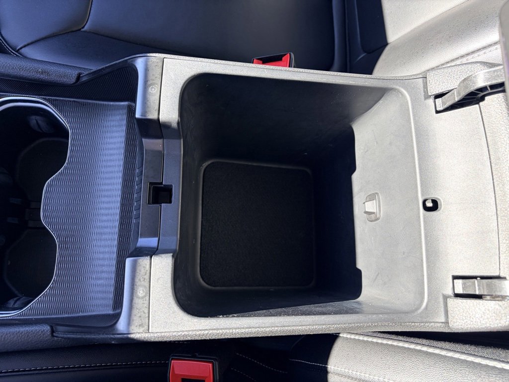 Used 2024 Jeep Grand Cherokee L Limited w/ MOPAR Finishing Package image 17