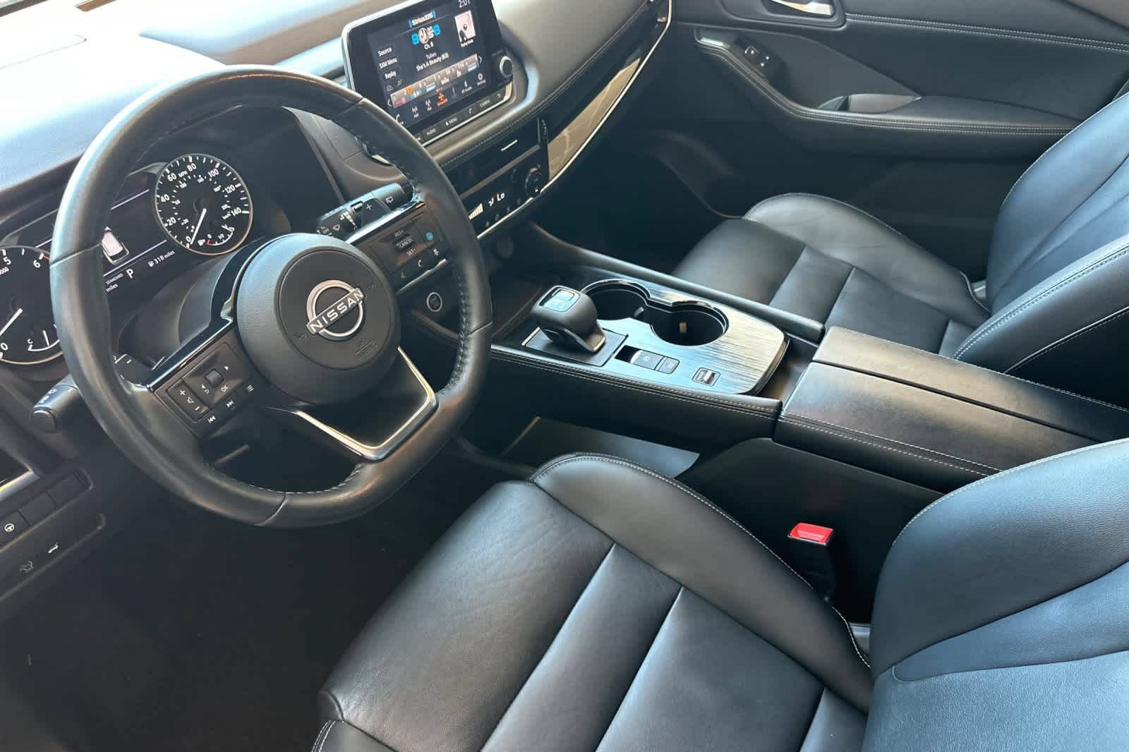 Used 2023 Nissan Rogue SL FWD image 12