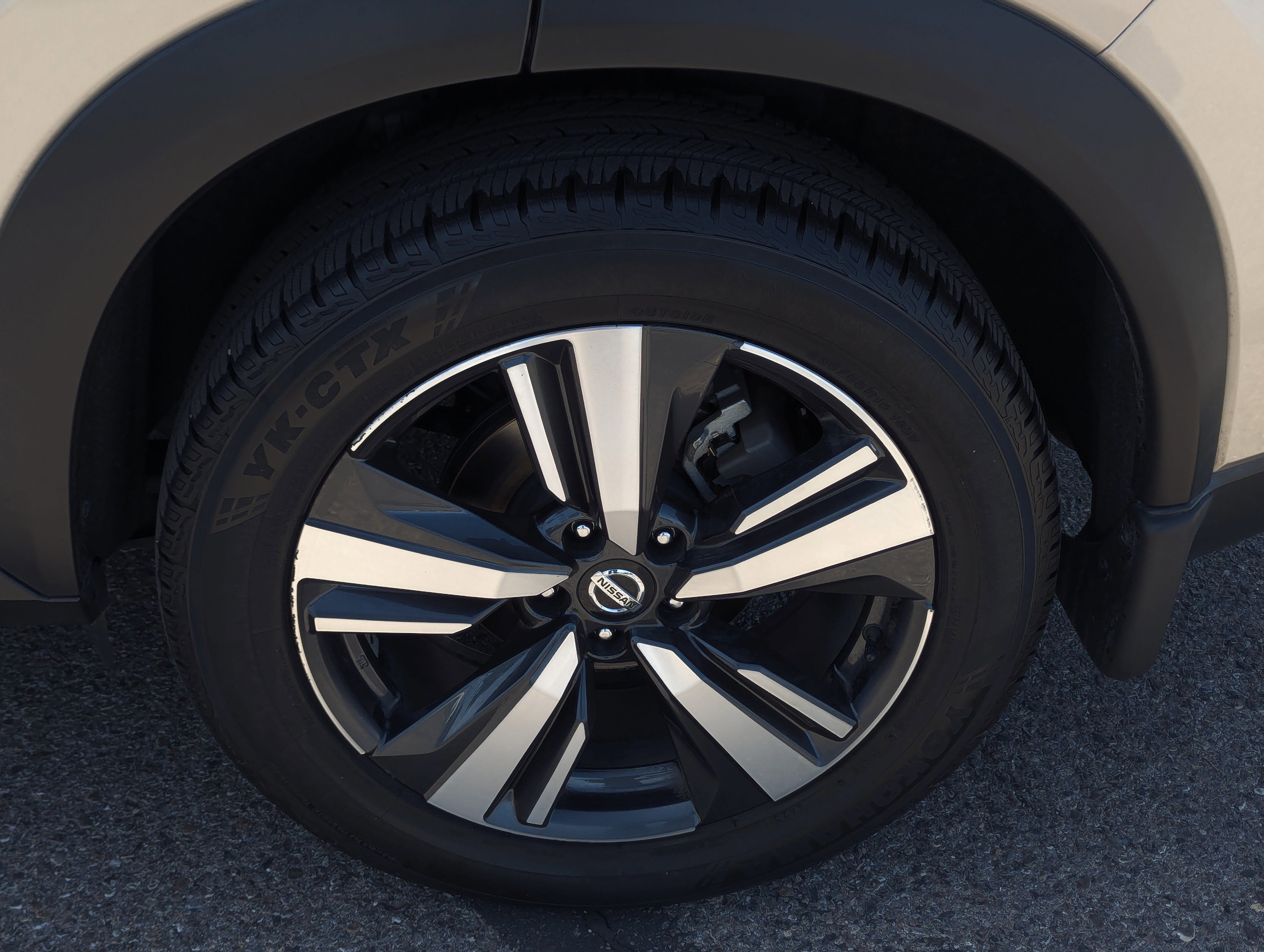 Used 2021 Nissan Rogue SL image 7