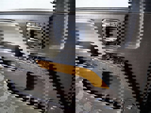 Used 2018 GMC Sierra 1500 SLT image 24