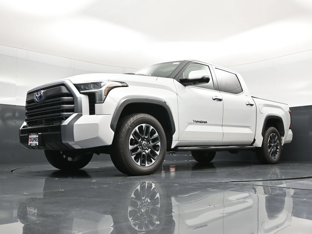 Used 2023 Toyota Tundra Limited AWD/4WD image 59