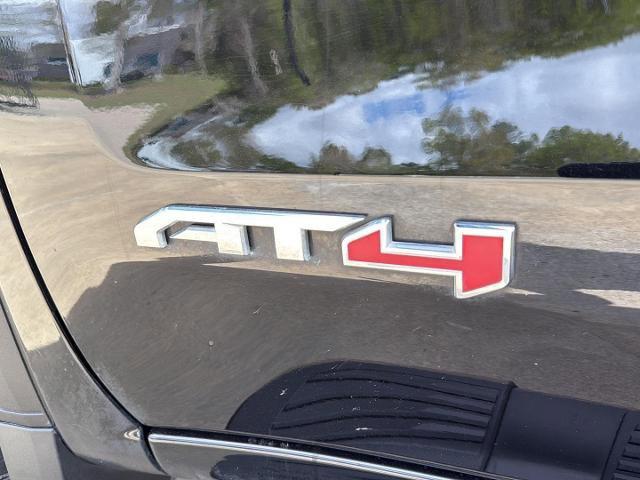 Used 2023 GMC Sierra 1500 AT4 w/ AT4 Preferred Package image 11