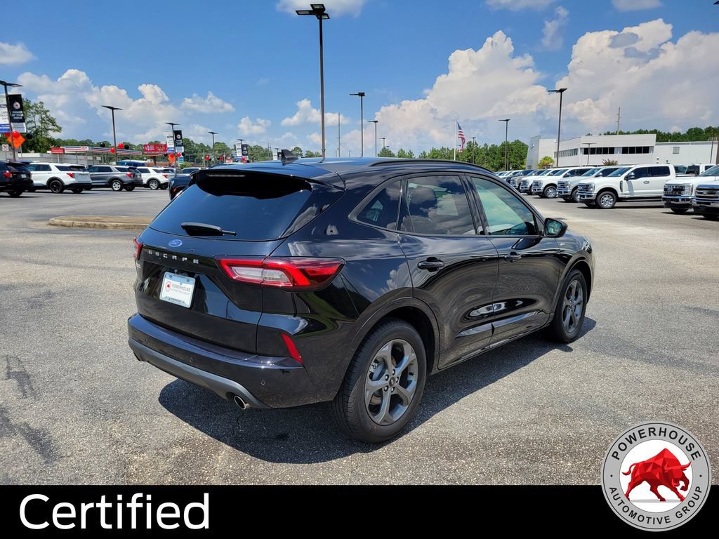 Certified 2024 Ford Escape ST-Line w/ Tech Pack #1 FWD image 6