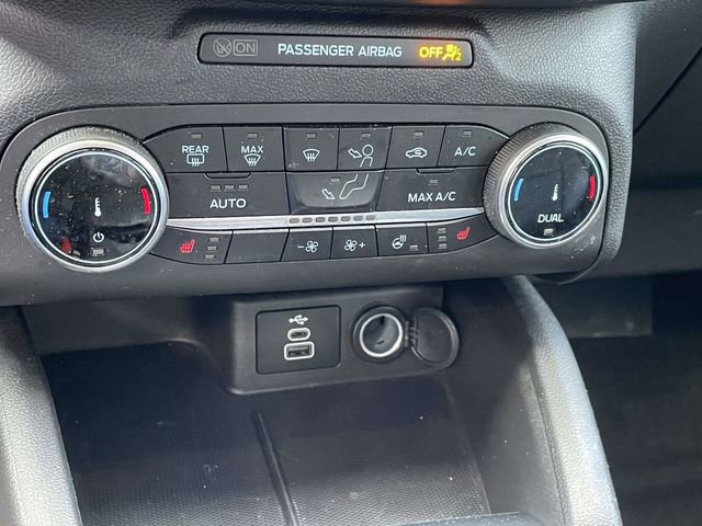 Certified 2025 Ford Escape ST-Line w/ Cold Weather Package image 19