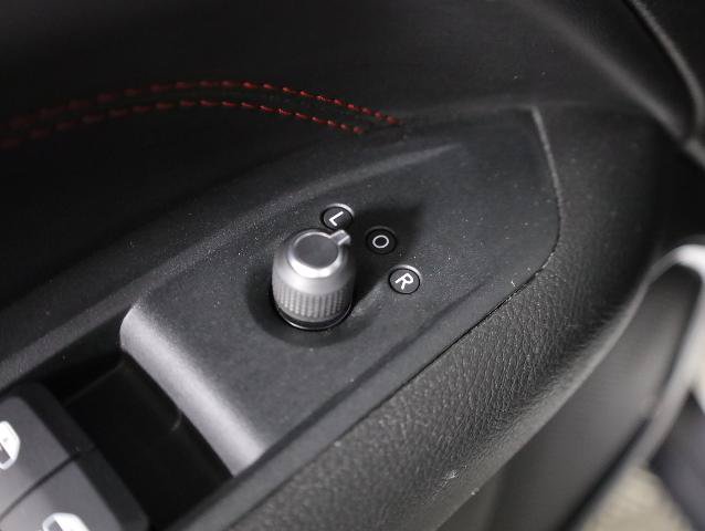 Used 2022 Jeep Compass Trailhawk AWD/4WD image 31