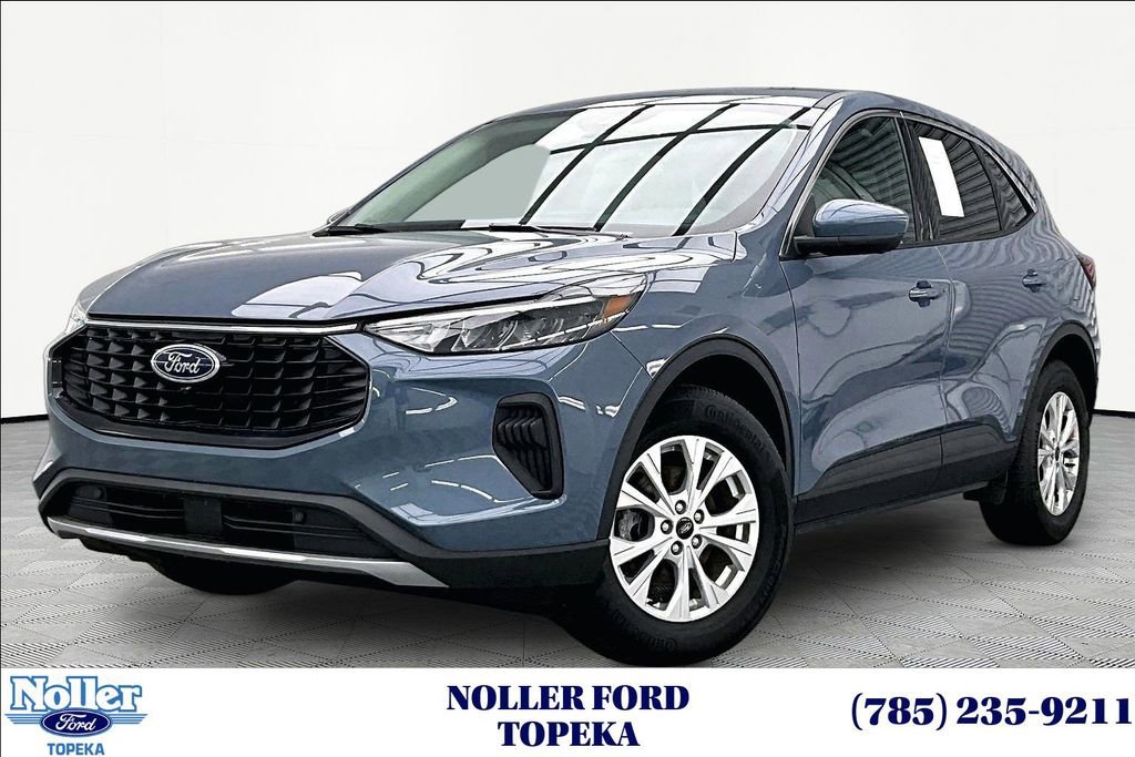 Certified 2023 Ford Escape Active w/ Tech Pack #2 AWD/4WD image 1