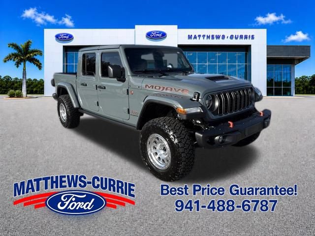 Used 2026 Jeep Gladiator Mojave AWD/4WD image 1