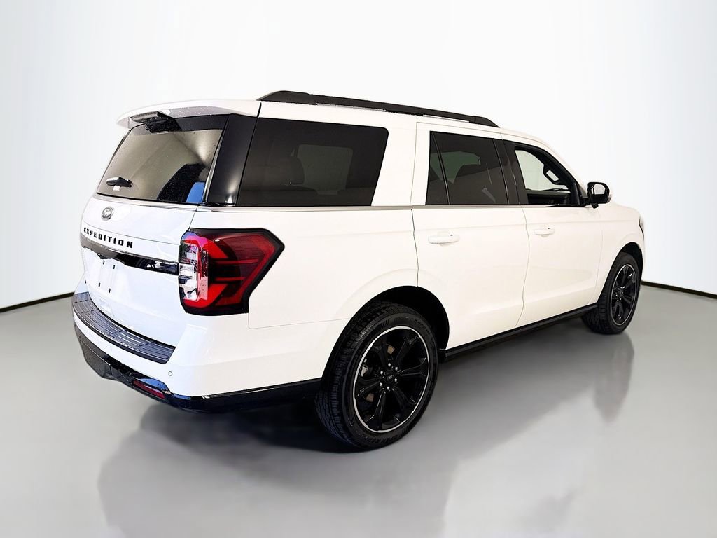 Certified 2023 Ford Expedition Limited AWD/4WD image 11