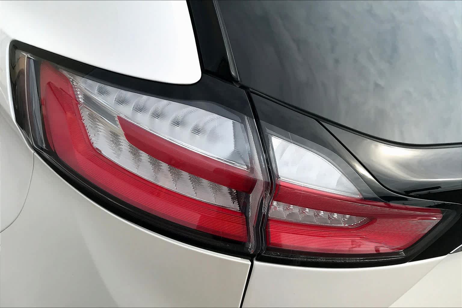 Certified 2019 Ford Edge SEL w/ Equipment Group 201A AWD/4WD image 29
