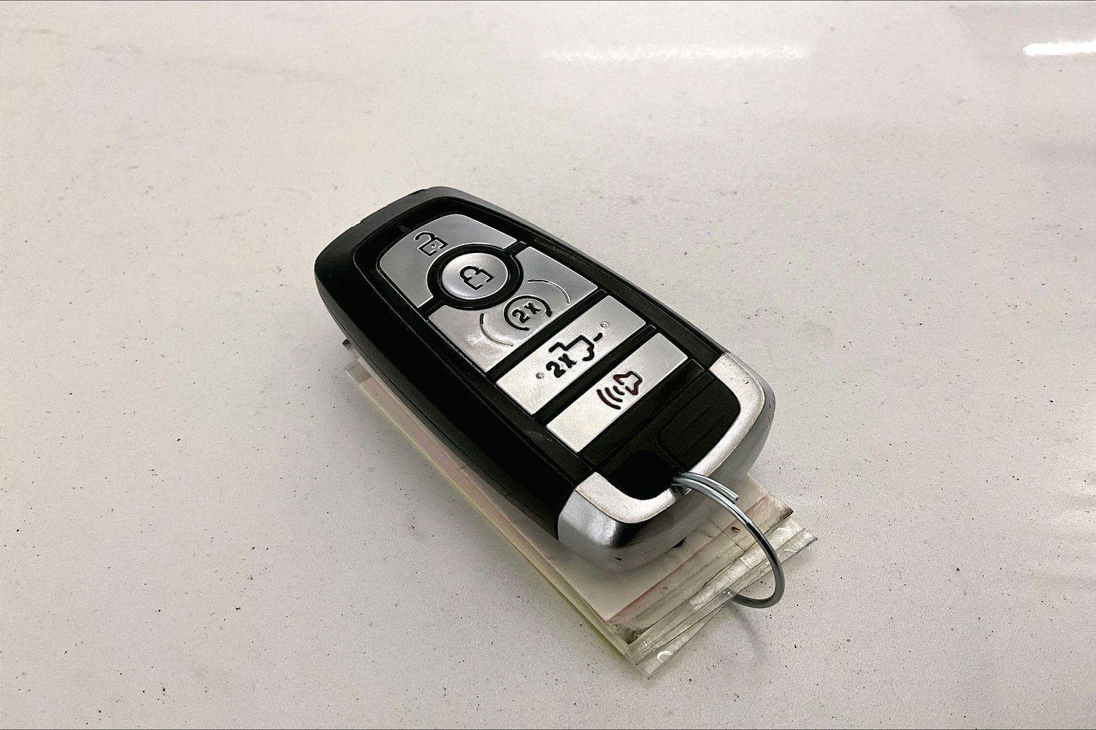 Certified 2019 Ford F150 Lariat w/ Equipment Group 502A Luxury image 9