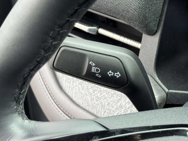 Certified 2026 Ford Explorer Platinum AWD/4WD image 21