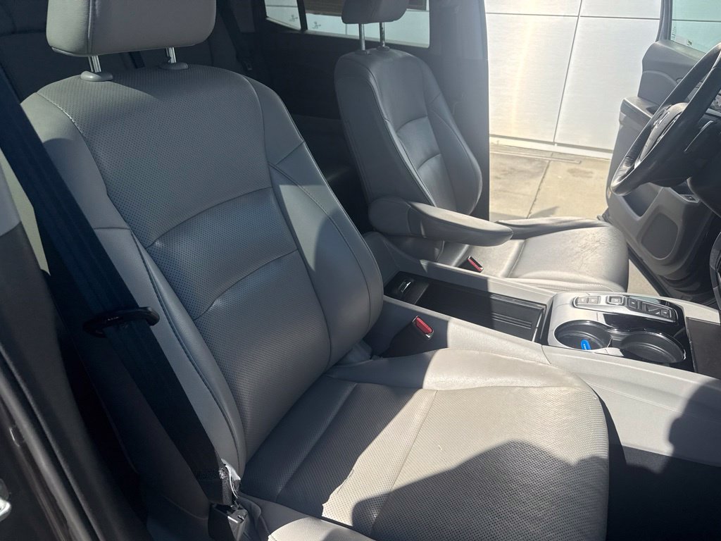 Used 2020 Honda Ridgeline RTL-E image 33