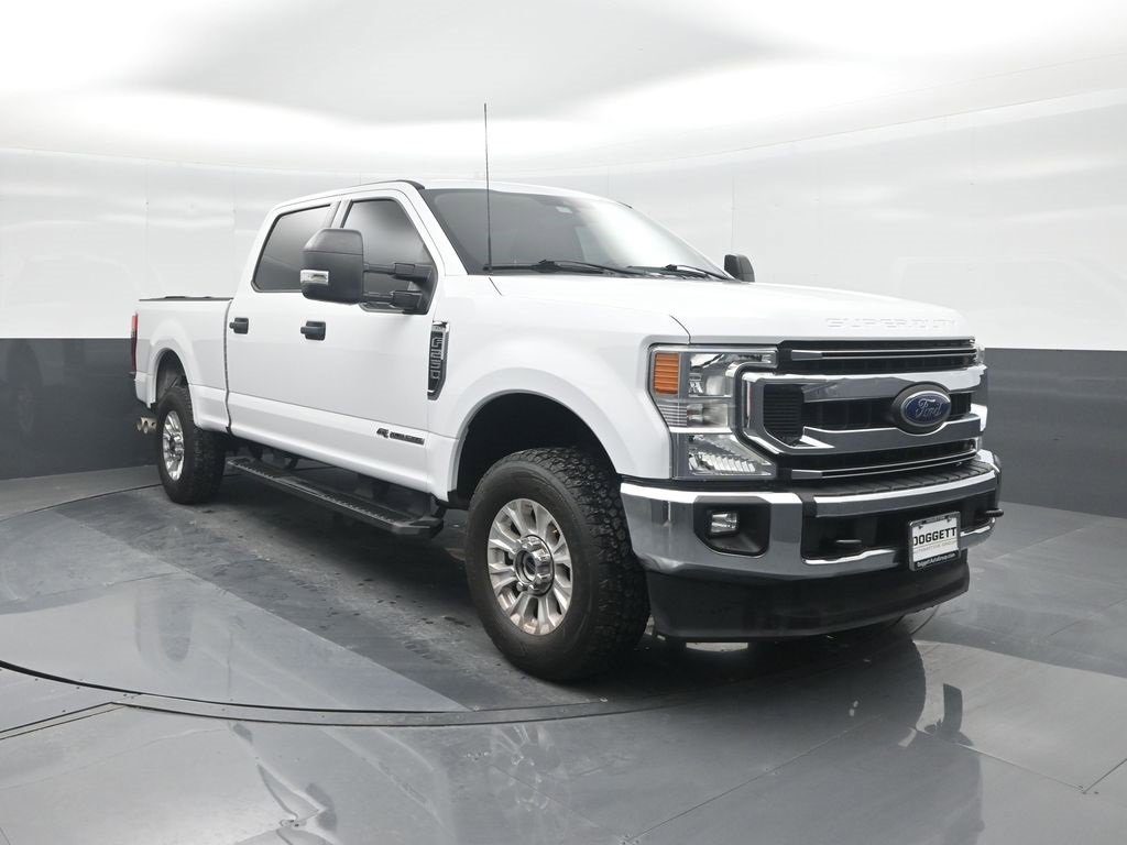 Certified 2022 Ford F250 XLT w/ XLT Value Package image 8