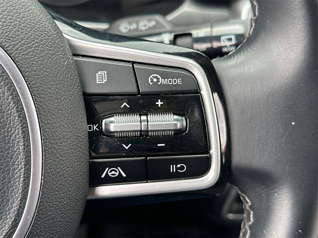 Used 2023 Kia Sorento S w/ Panoramic Sunroof Package image 25