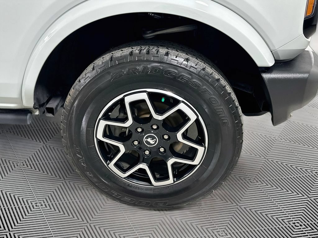 Certified 2024 Ford Bronco Outer Banks AWD/4WD image 11