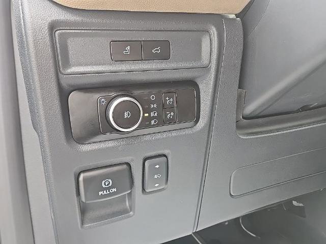 Certified 2024 Ford Expedition Limited AWD/4WD image 27