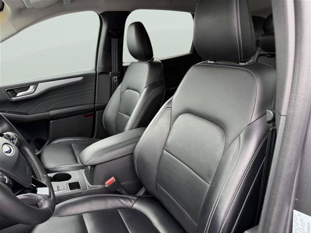 Certified 2023 Ford Escape Platinum AWD/4WD image 8