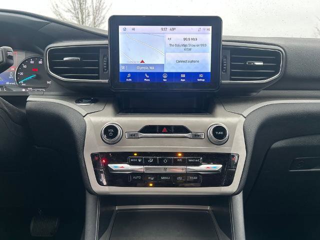 Certified 2022 Ford Explorer XLT w/ Equipment Group 202A image 26