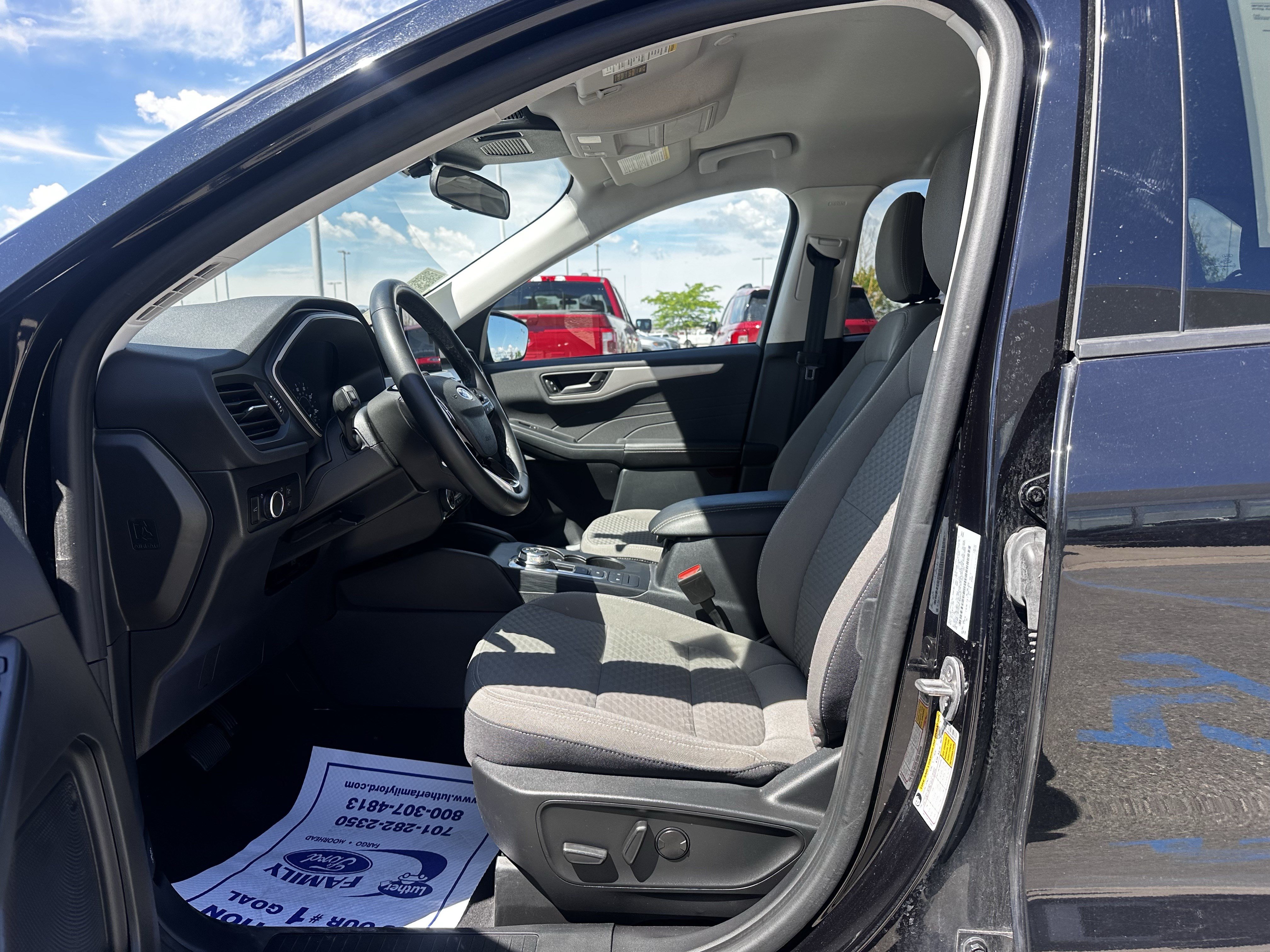 Certified 2022 Ford Escape SE w/ Convenience Package AWD/4WD image 18
