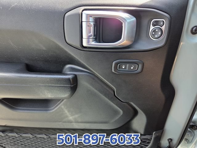 Used 2023 Jeep Wrangler Unlimited Rubicon w/ Cold Weather Group AWD/4WD image 26