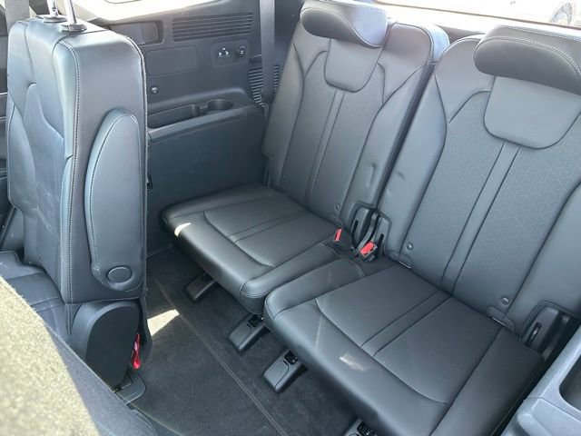 Used 2023 Kia Sorento SX AWD/4WD image 17