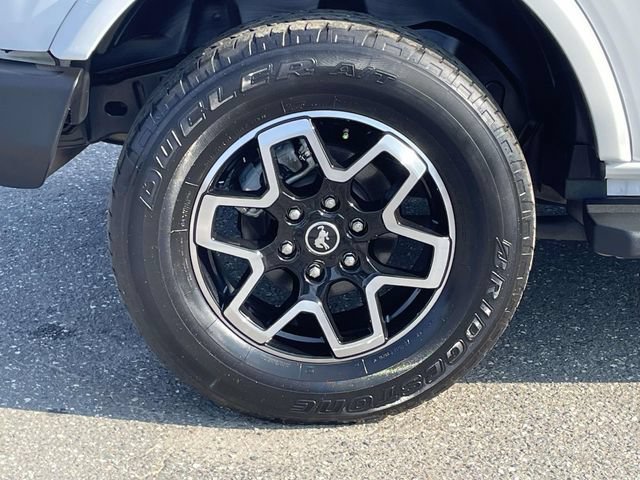 Certified 2023 Ford Bronco Outer Banks AWD/4WD image 7