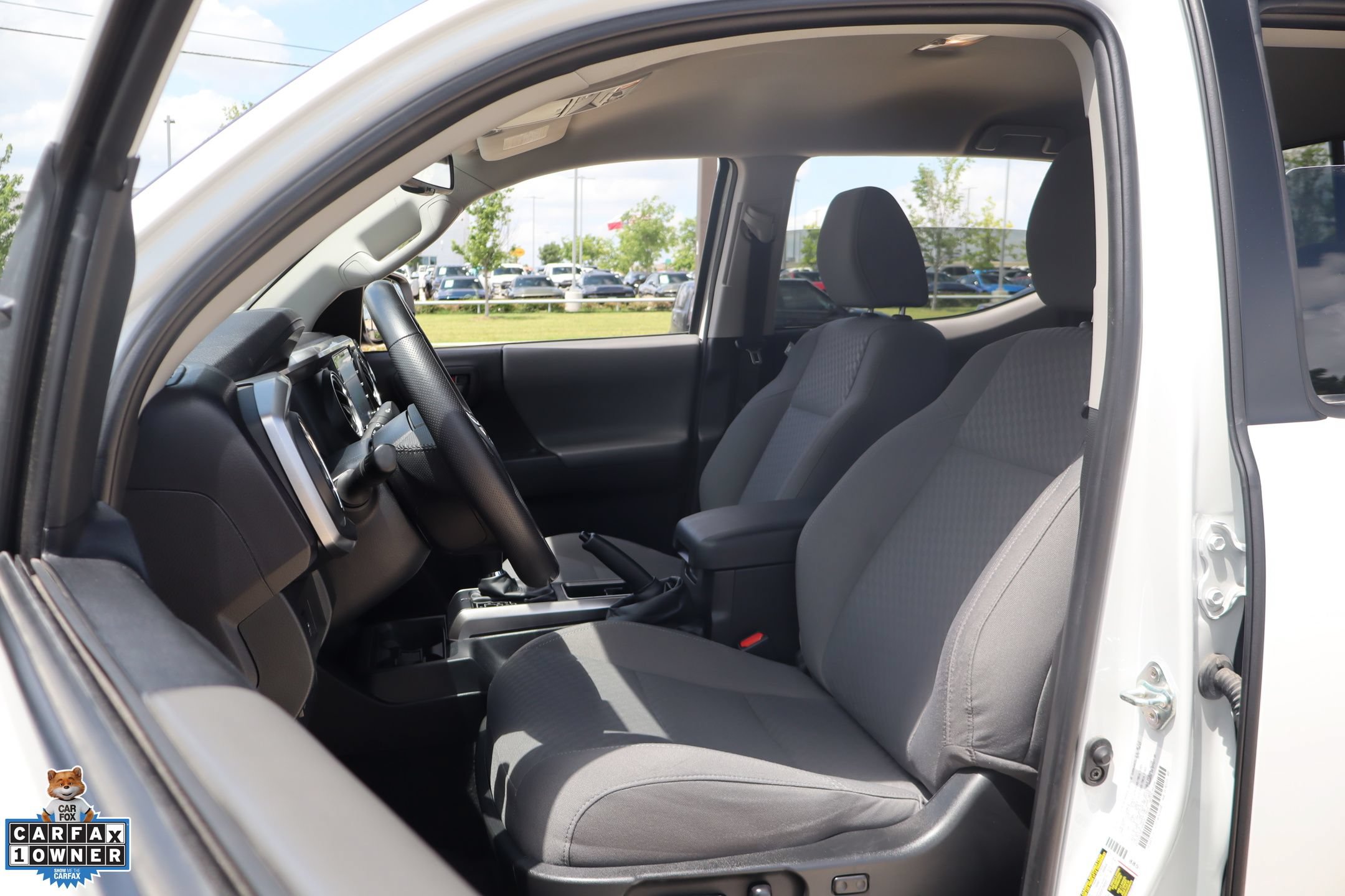 Used 2023 Toyota Tacoma SR5 RWD image 11