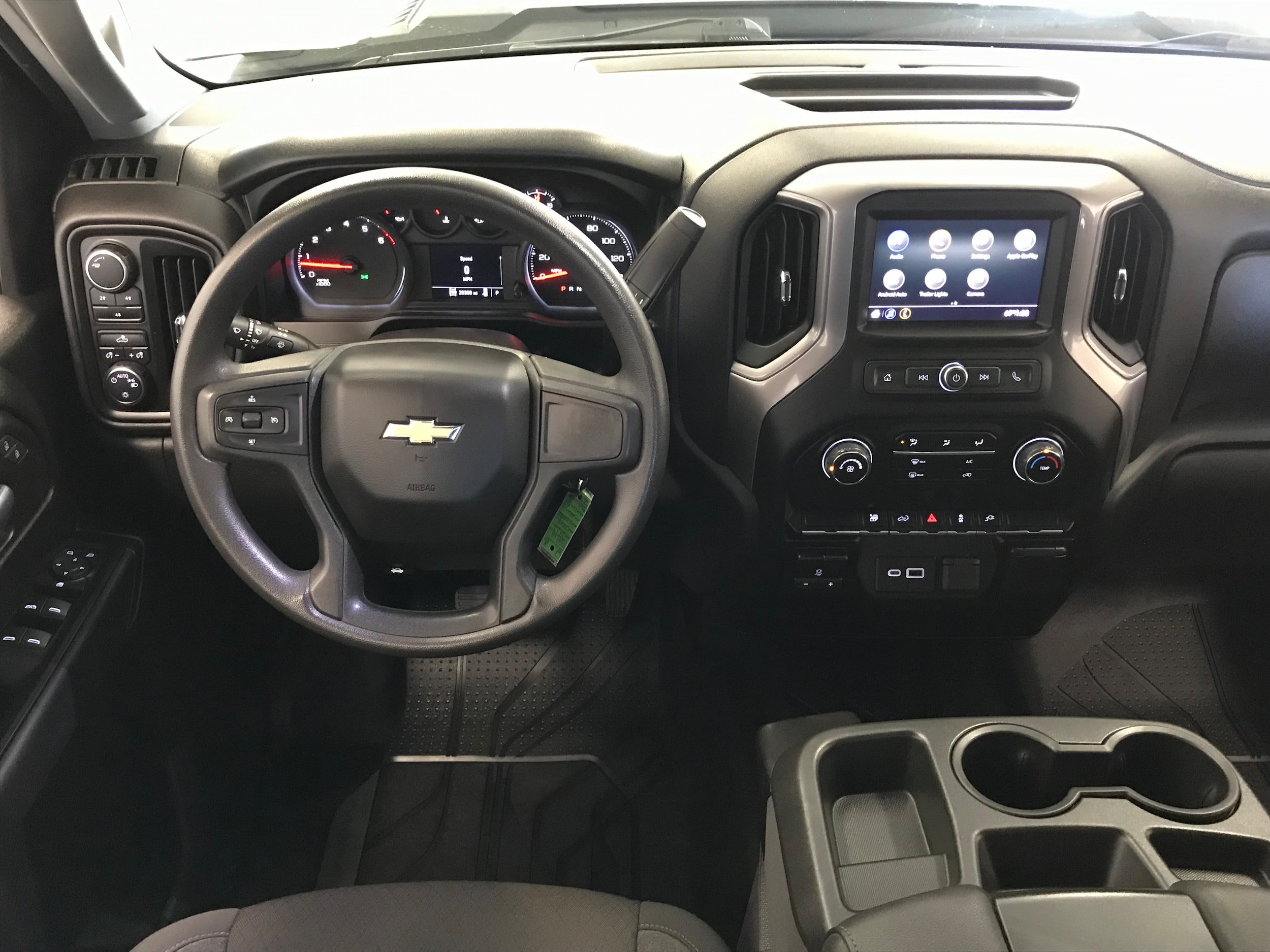 Used 2022 Chevrolet Silverado 2500 Custom w/ Custom Convenience Package AWD/4WD image 11