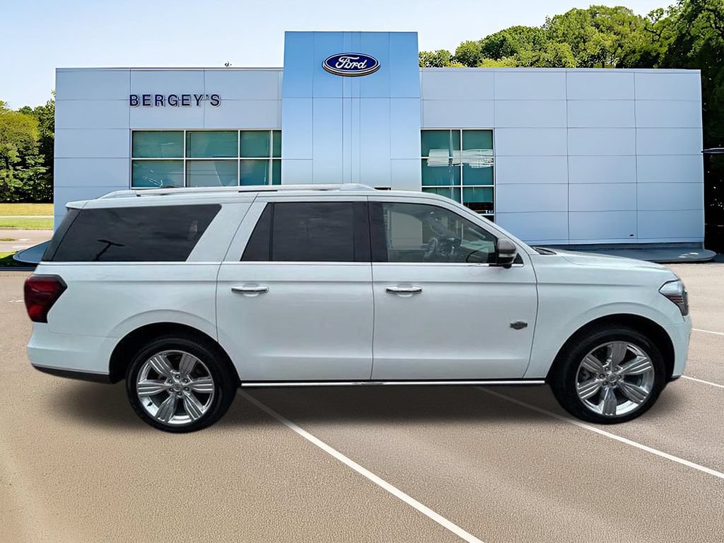 Certified 2022 Ford Expedition Max King Ranch AWD/4WD image 4