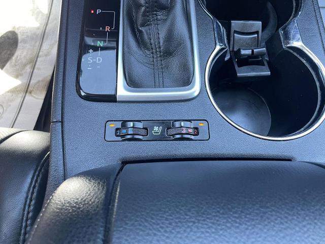 Used 2018 Toyota Highlander Limited w/ Protection Package #3 AWD/4WD image 26