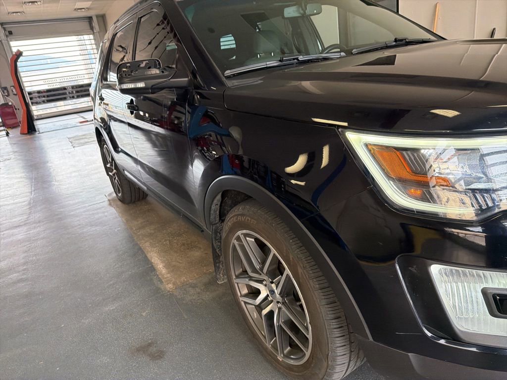 Certified 2017 Ford Explorer Sport w/ Equipment Group 401A AWD/4WD image 1