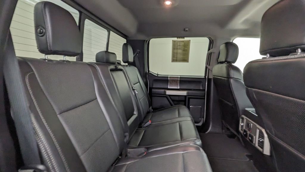 Certified 2018 Ford F250 Lariat w/ Chrome Package image 37