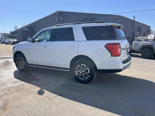 Certified 2023 Ford Expedition XLT image 6