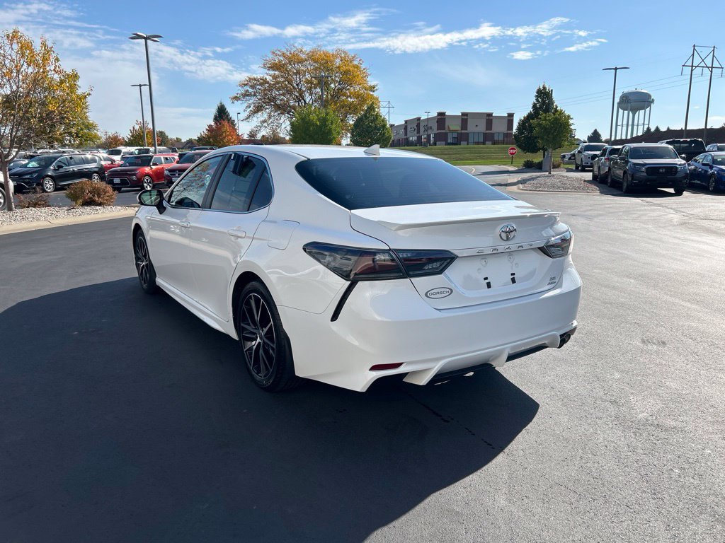 Used 2023 Toyota Camry SE w/ Cold Weather Package AWD/4WD image 8