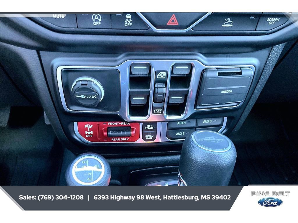 Used 2022 Jeep Gladiator Rubicon w/ LED Lighting Group image 24