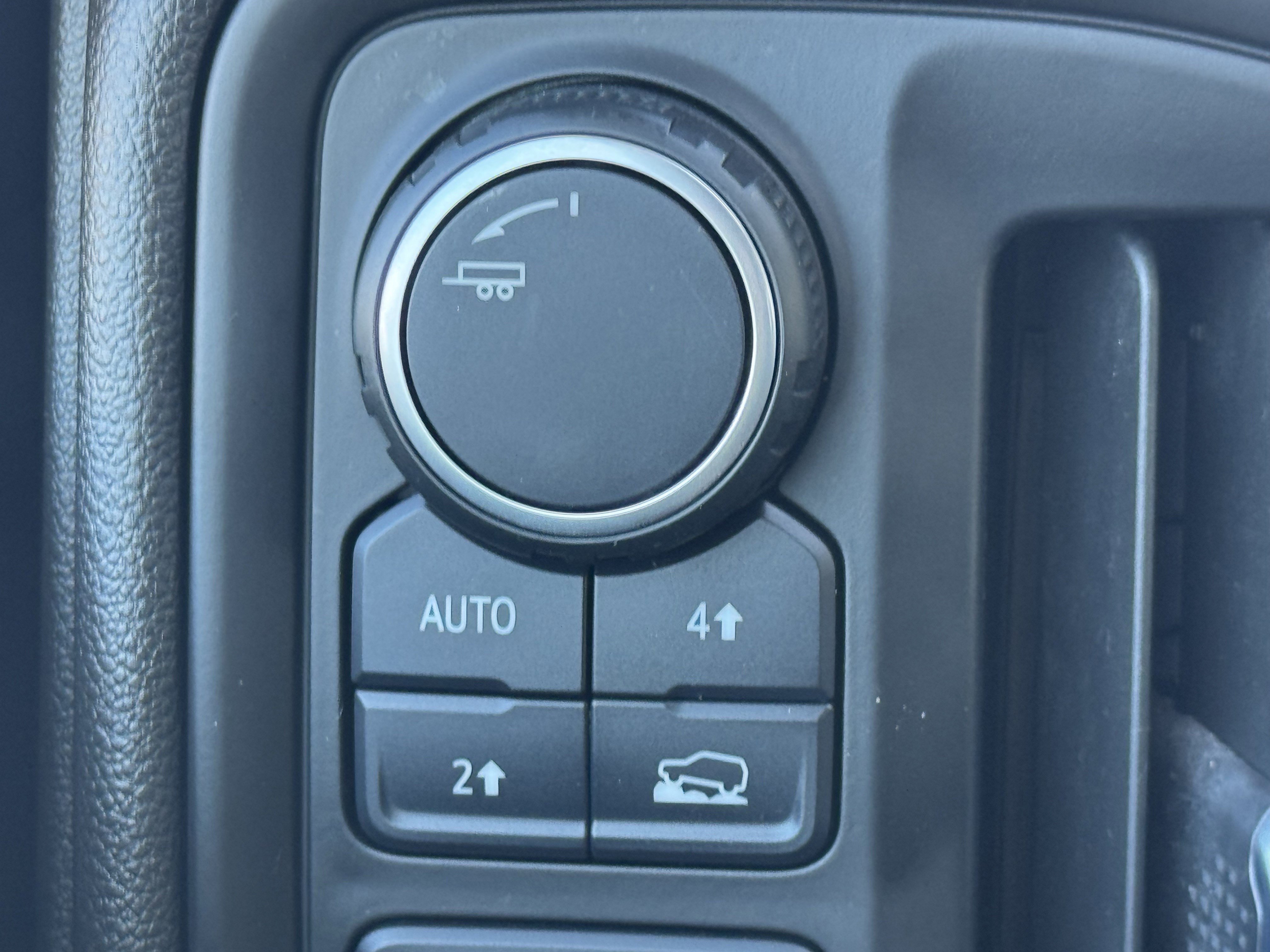 Used 2022 Chevrolet Silverado 1500 Custom image 22