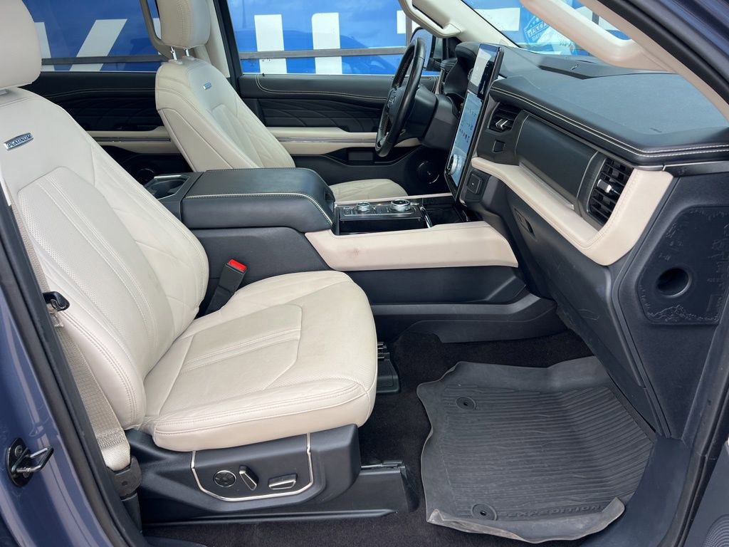 Certified 2023 Ford Expedition Platinum AWD/4WD image 12