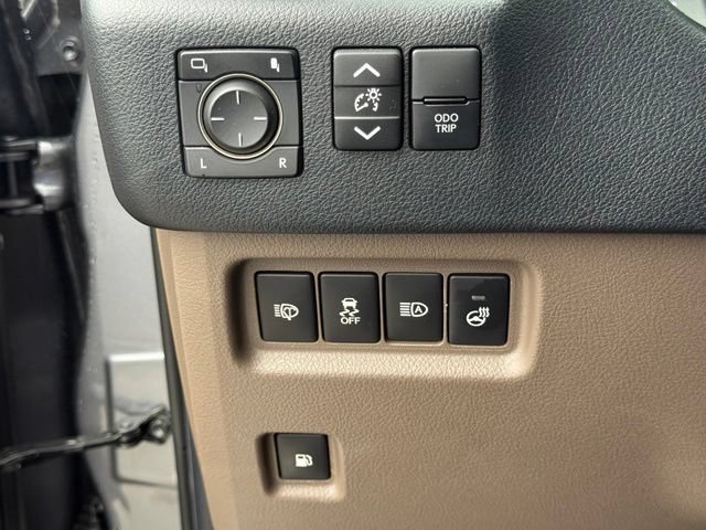 Used 2022 Lexus GX 460 Premium AWD/4WD image 19