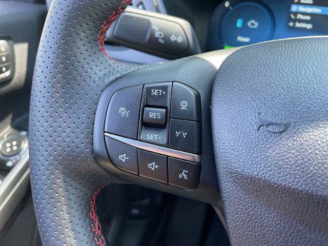 Certified 2025 Ford Escape ST-Line Elite AWD/4WD image 16