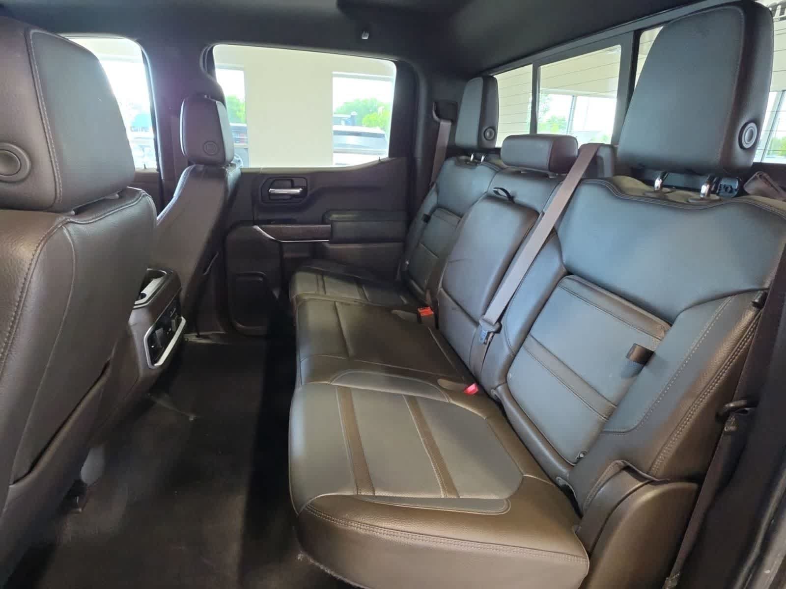 Used 2019 GMC Sierra 1500 Denali w/ Technology Package AWD/4WD image 29