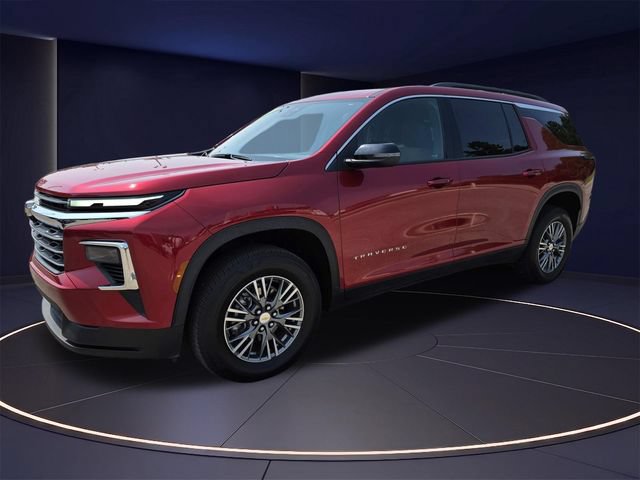 Used 2025 Chevrolet Traverse LT FWD image 8