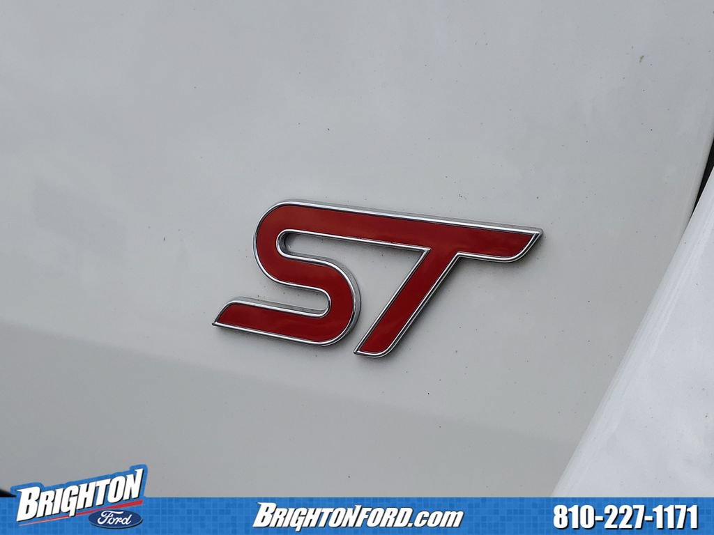 Certified 2024 Ford Explorer ST w/ Equipment Group 401A AWD/4WD image 5