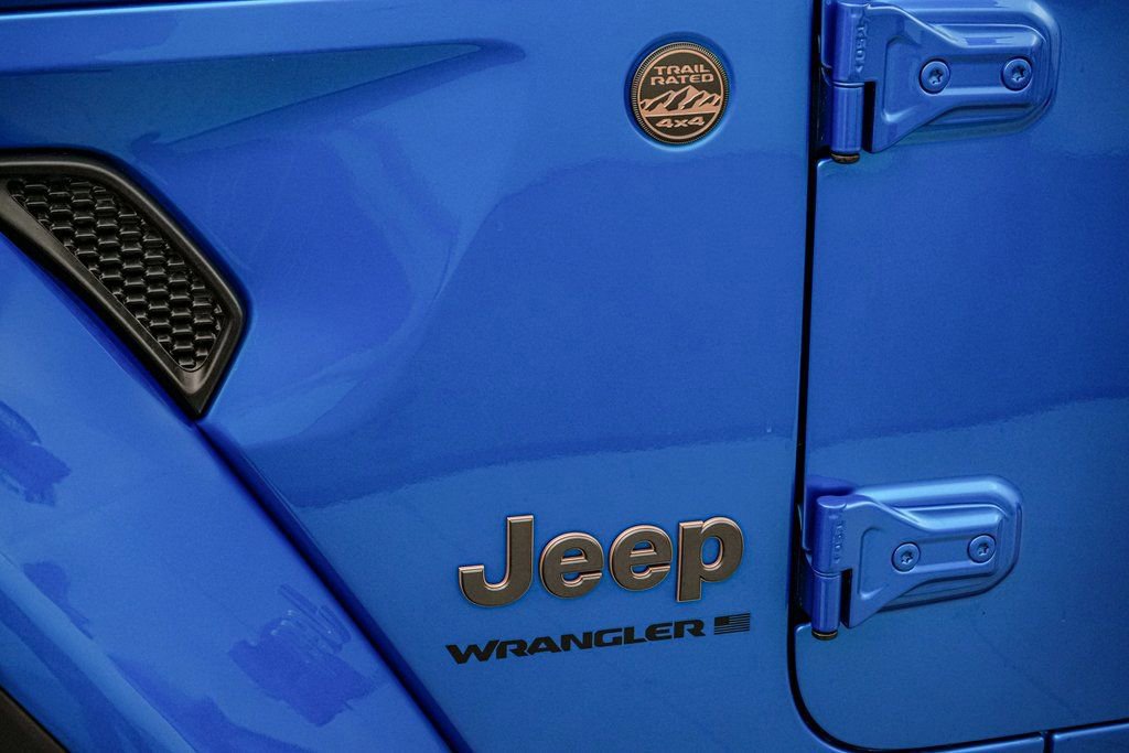 Used 2023 Jeep Wrangler Rubicon 392 w/ Xtreme Recon 35" Tire Package image 17