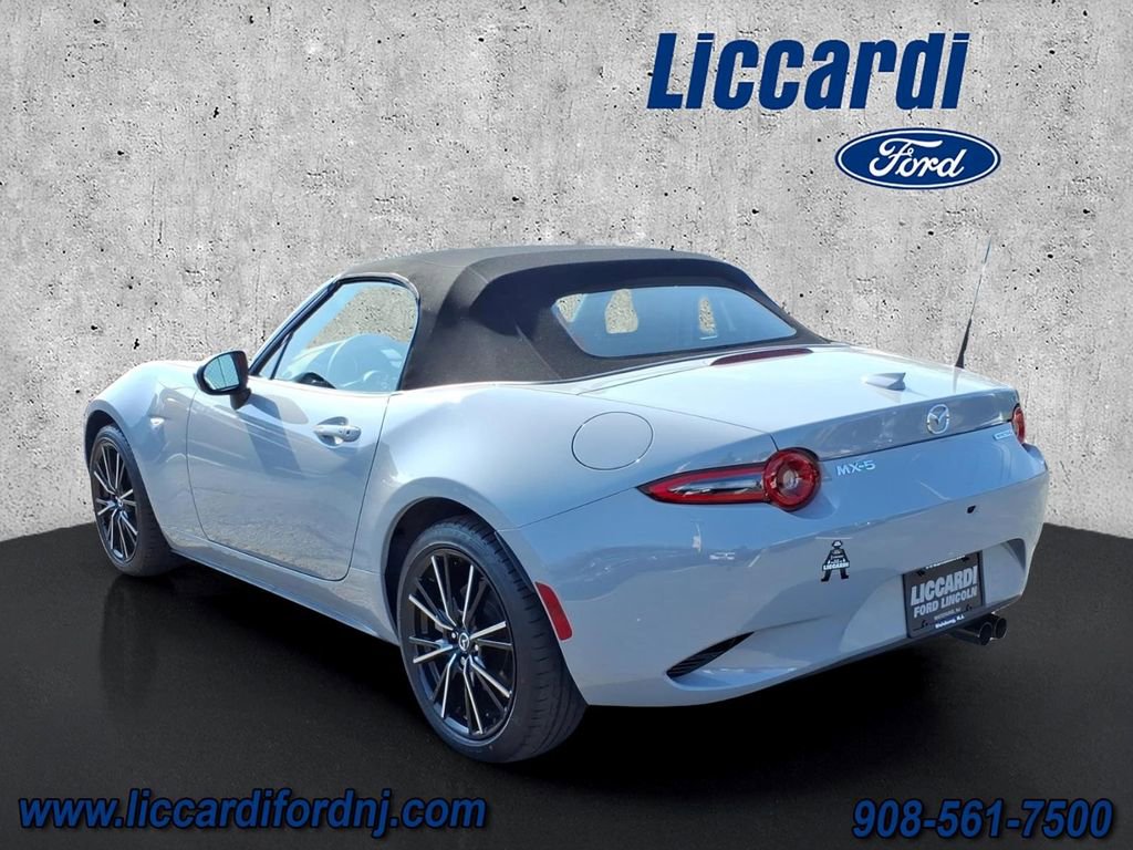 Used 2025 MAZDA MX-5 Miata Grand Touring image 4