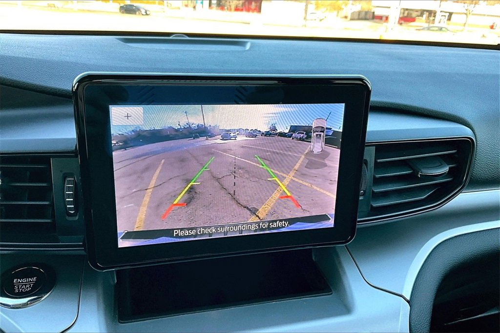 Certified 2022 Ford Explorer XLT image 21