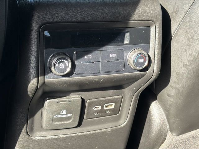 Used 2021 GMC Acadia SLT image 26