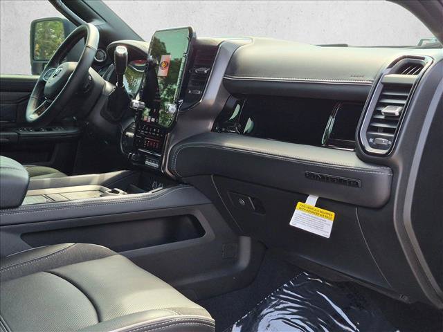 Used 2026 RAM 3500 Limited AWD/4WD image 19