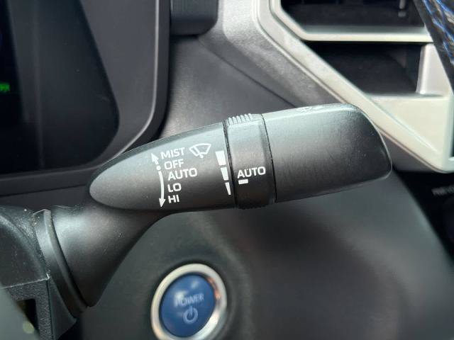 Used 2023 Toyota Tundra Platinum w/ Advanced Package AWD/4WD image 27