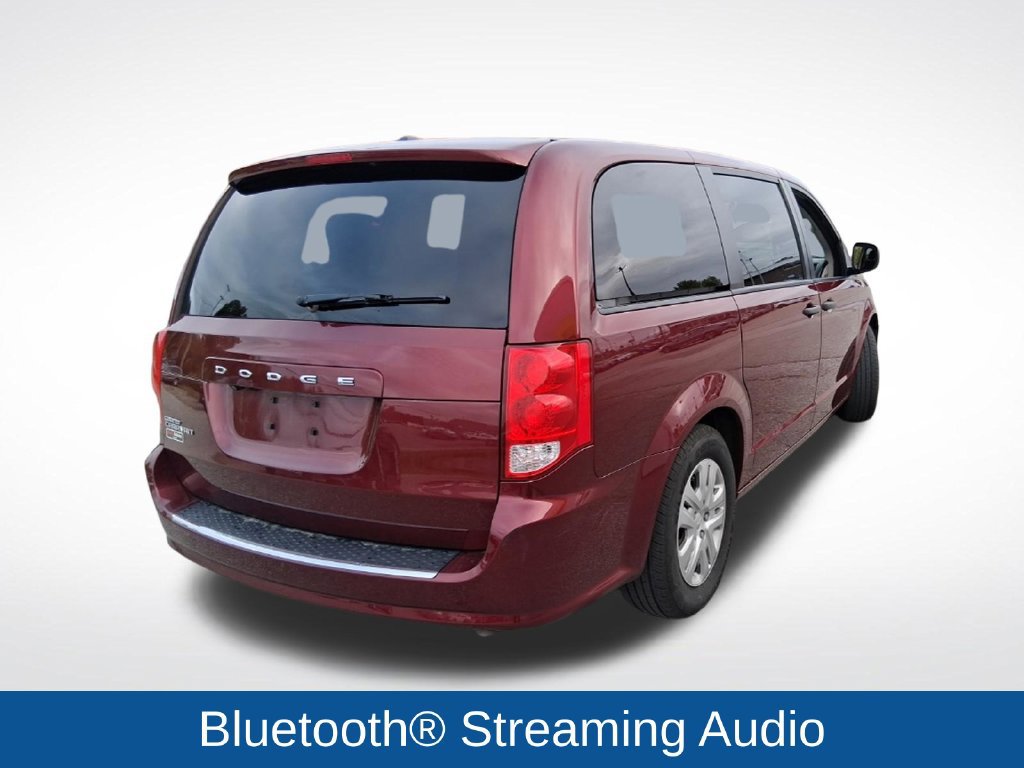Used 2019 Dodge Grand Caravan SE w/ UConnect Hands-Free Group FWD image 7